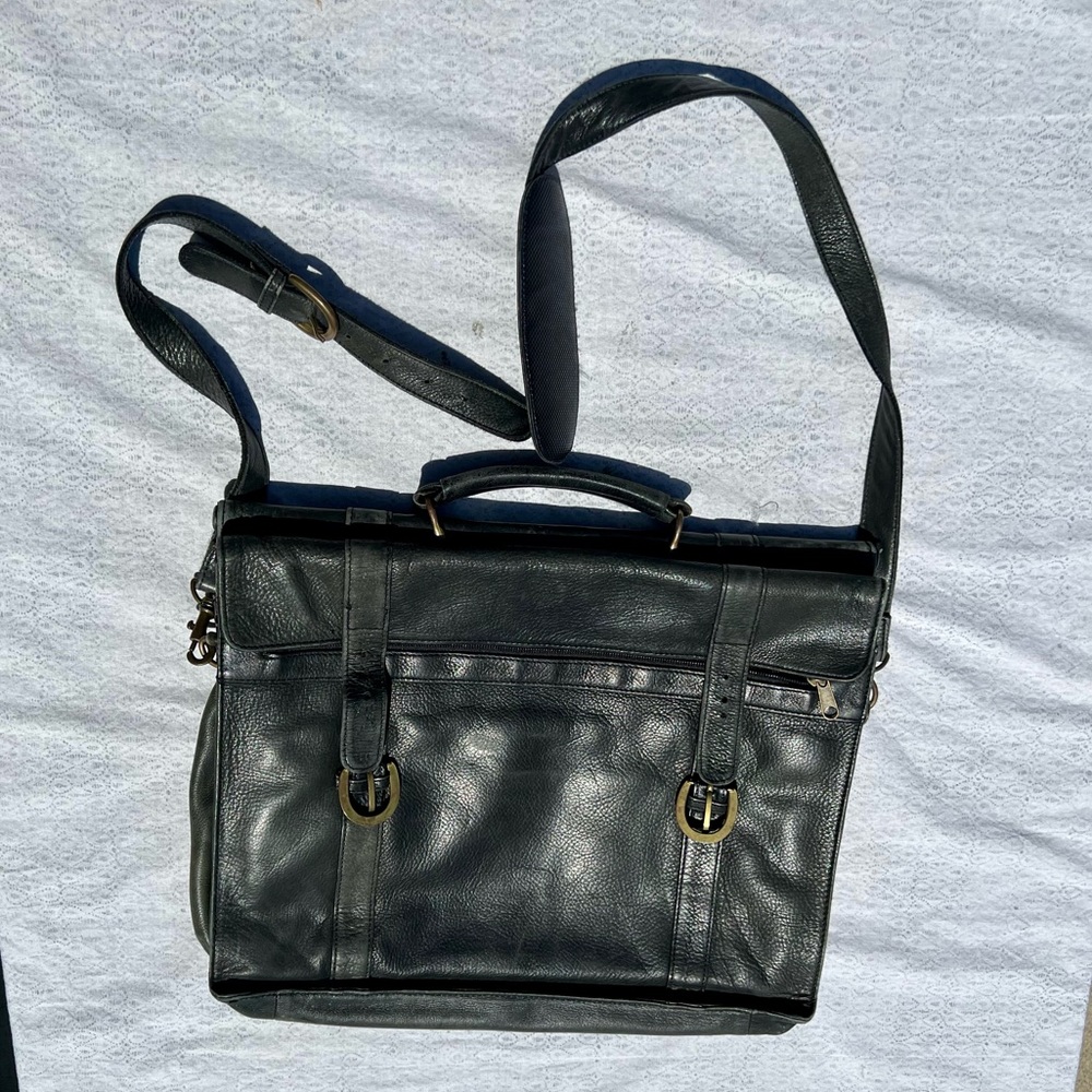 Vintage leather bag